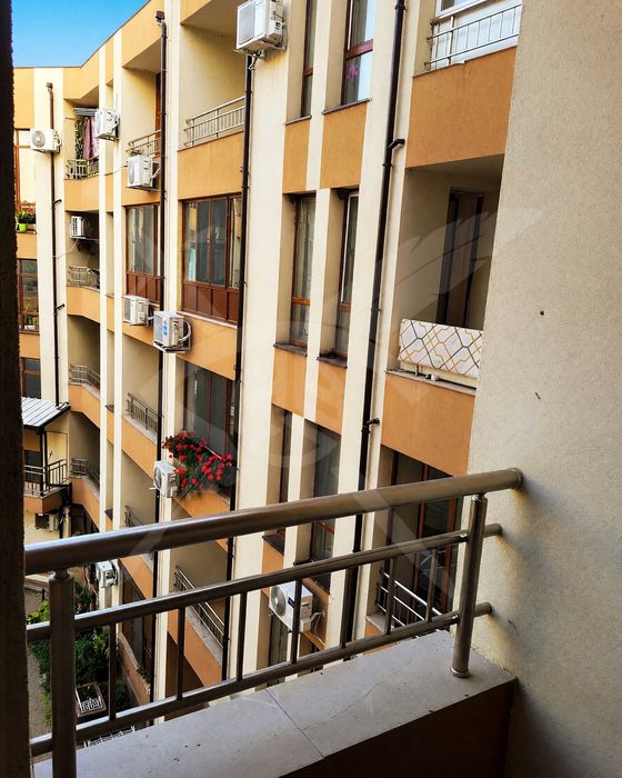 Продава се Едностаен апартамент в Бургас, Меден рудник - зона А - 40 кв.м за 2050 €/кв.м - Снимка #6
