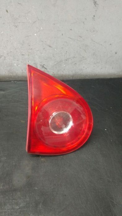 Stop tripla lampa stanga haion vw golf 5 1k 28509004 285001