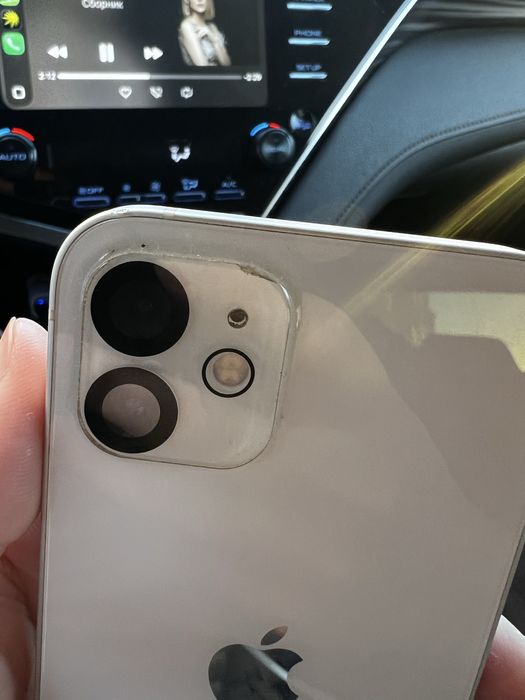 Продам iphone 12 128 гб