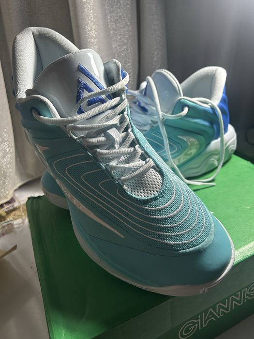 Кросовки nike giannis immortality 4 . 24990