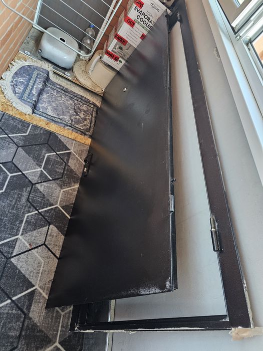 Продам дверь входная