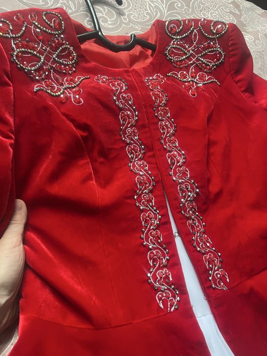 Ұлттық киім ұзату көйлегі