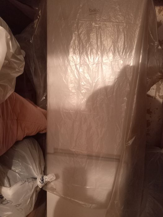 Продам холодильник Beko