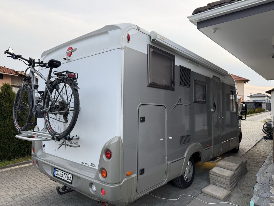 продавам кемпер Burstner Aviano автоматик