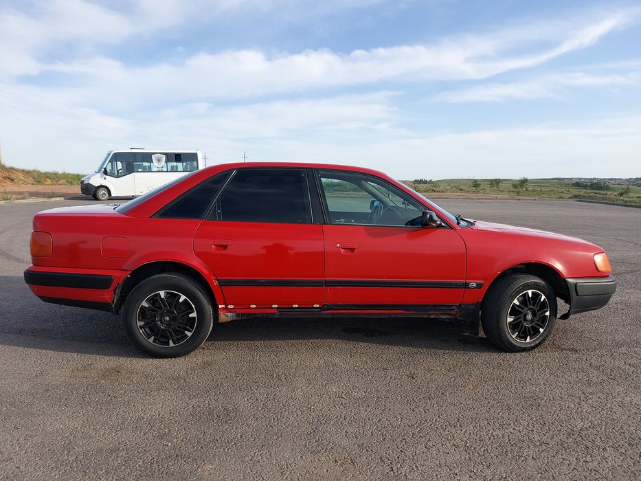 Ауди 100 с4 1992