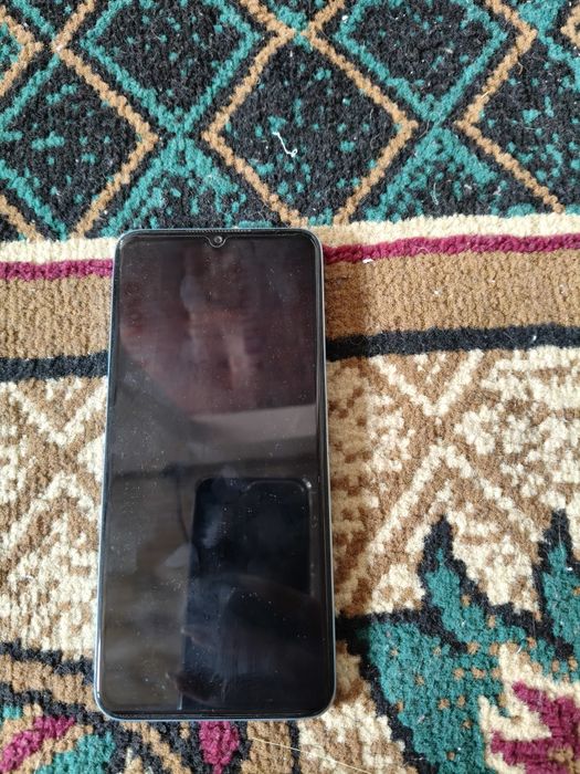 Продам телефон OPPO A57s