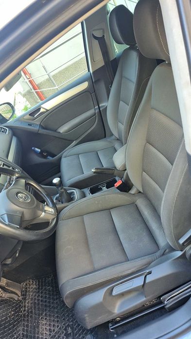 Autoturism  golf 6