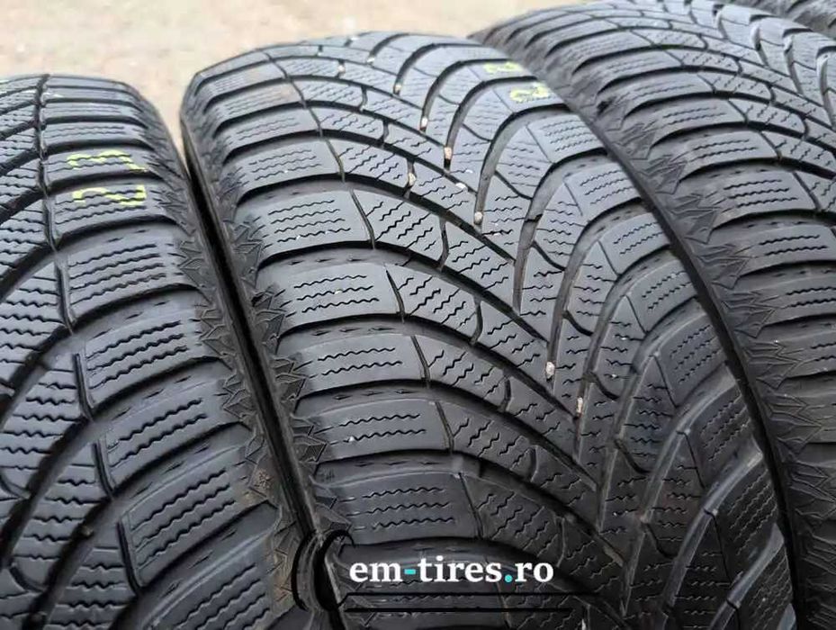SET 4 Anvelope Iarna 205/60 R16 SEMPERIT Speed Grip 5 96H
