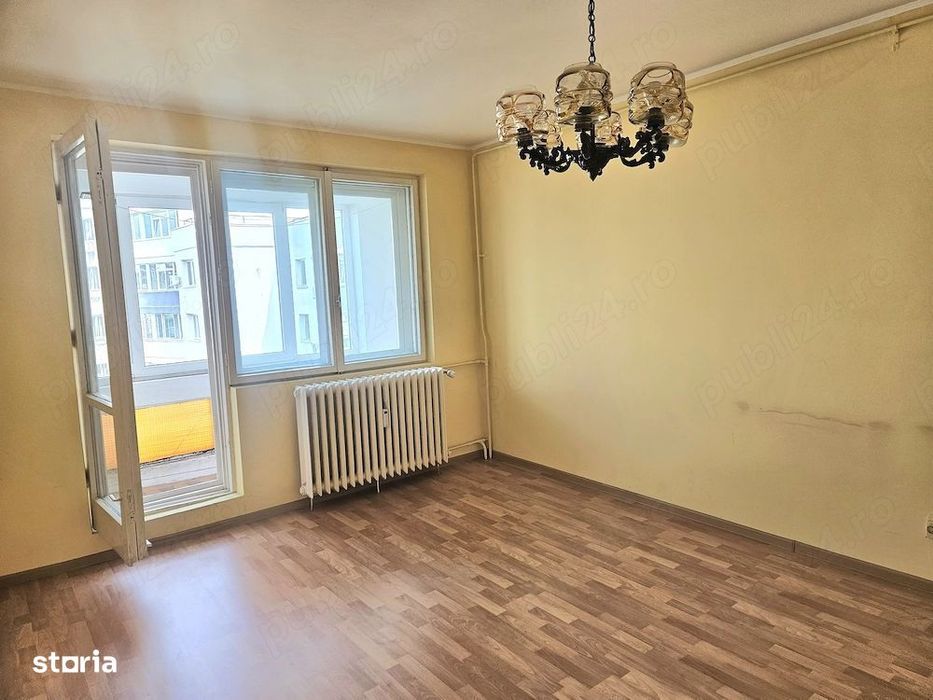 Decomandat//300m de metrou Tineretului//luminos