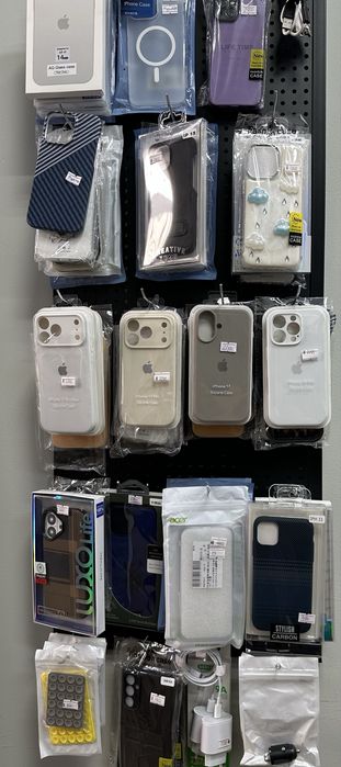 Чехол на телефон