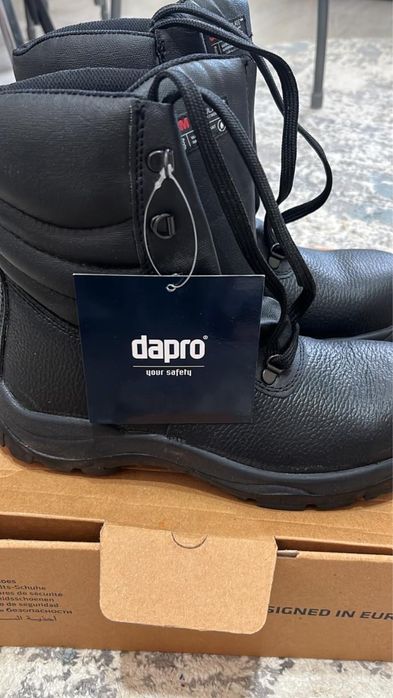 Продам спец обувь