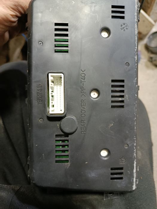 Tablo Damas sotiladi.  Продоется приборный панель от Дамас.