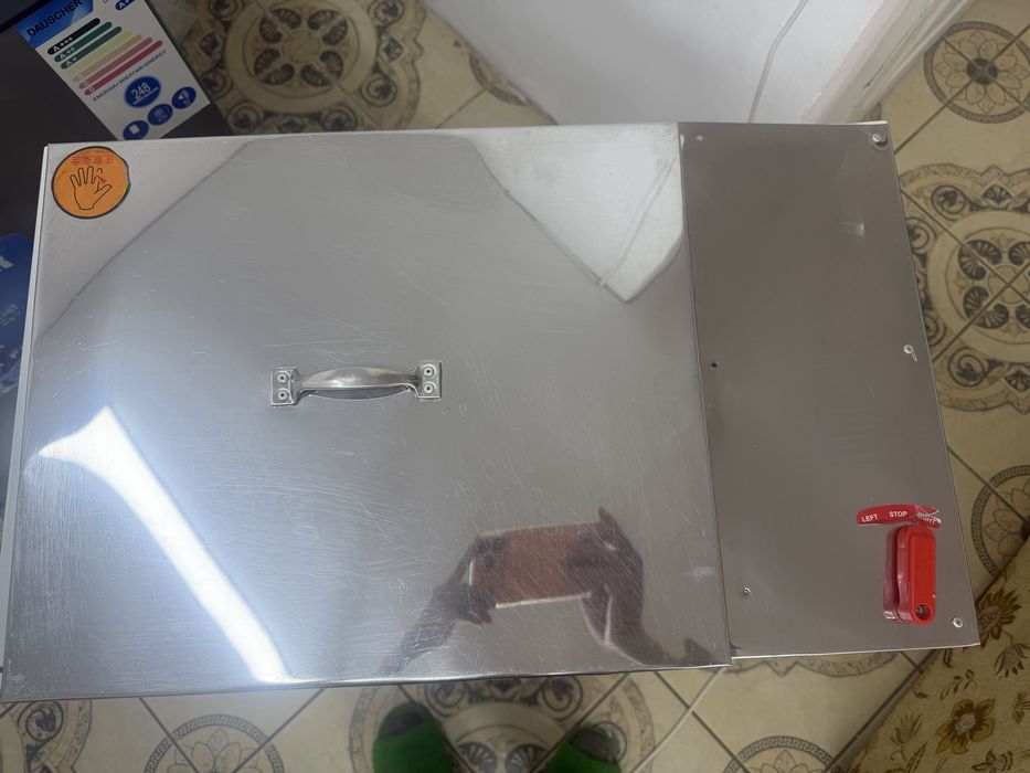 Продам тестомес производственный