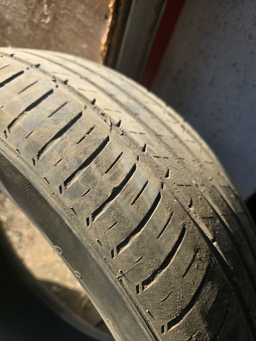 Продам шины на R 17