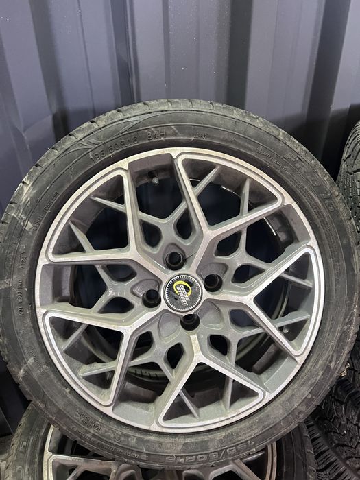 Продаю 3 комплекта дисков r16 и r18