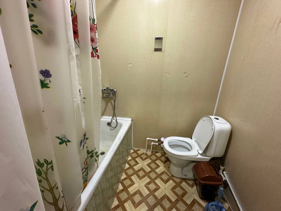 Авиасозлар 1 1/4/4 бывшее общежитие,