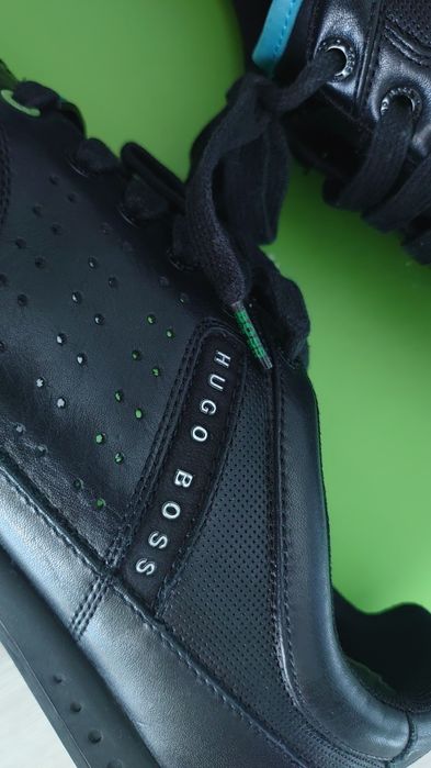 BOSS спортно - елегантни обувки 42 номер HUGO BOSS