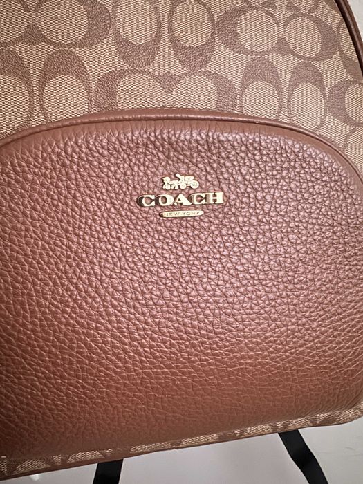Оригинална дамска раница Coach естествена кожа