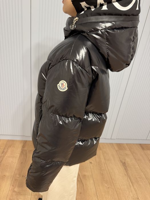 Куртка Moncler с Гуанчжоу