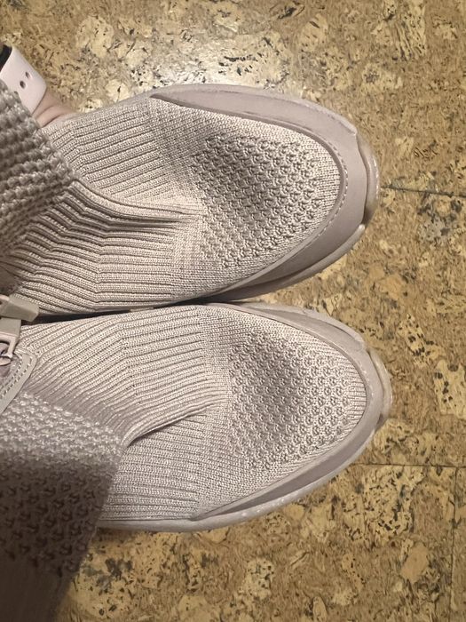 Детски спортни боти Зара