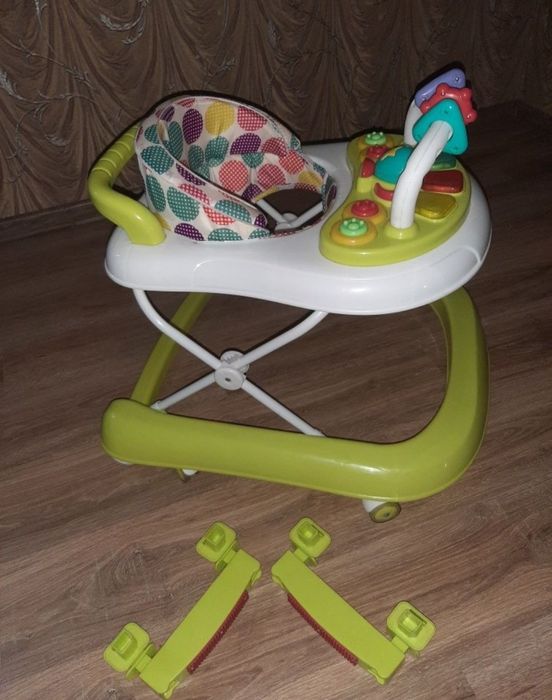 Детские ходунки-качалка.
