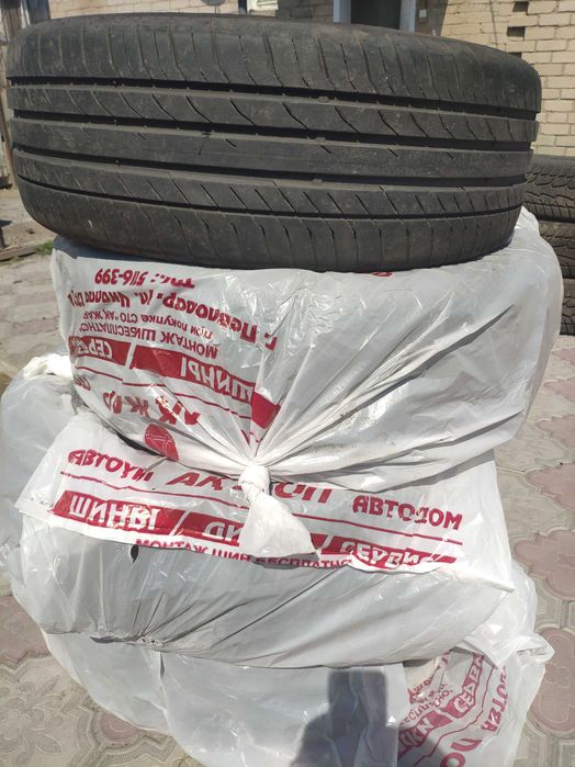 Автошины легковые 235*55 R19