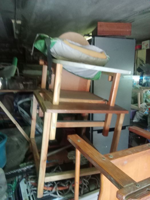 Детский столик со стулом