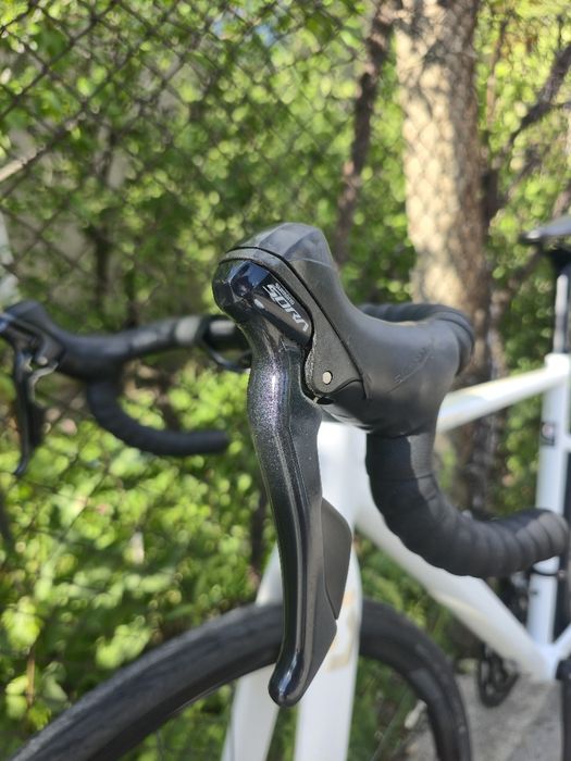 Scott Speedster Contessa 28 цола XS-S  рамка 2x9 Sora проходни оси