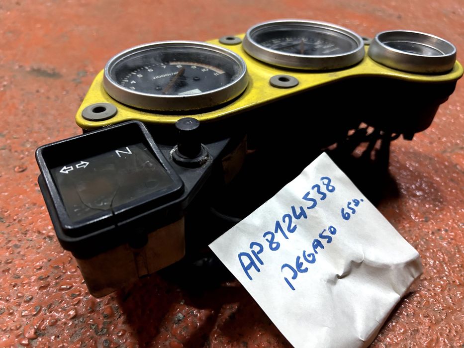 Ceasuri Bord Aprilia Pegaso 650 din dezmembrări moto