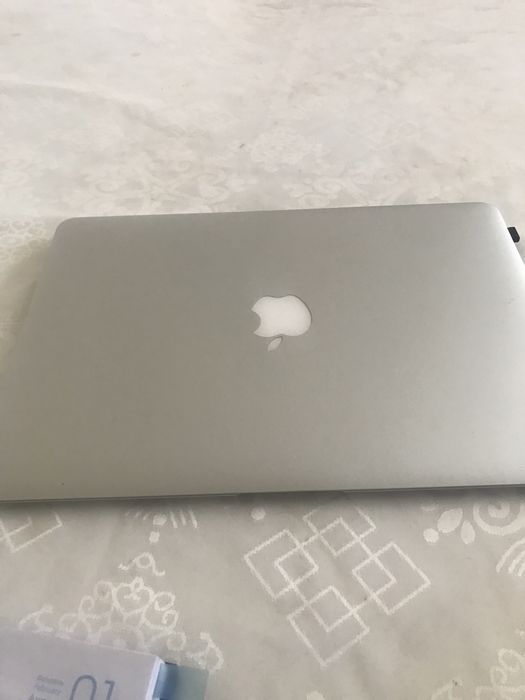 Macbook Air срочно продается