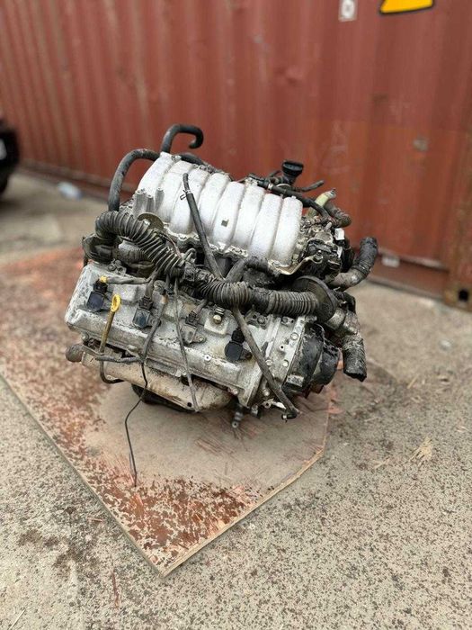 двс 4,7литра с установкой Toyota