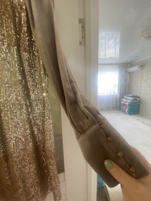 Вечерние платья