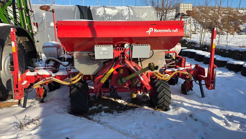 Vand semanatoare Kverneland Optima V HD II e-drive