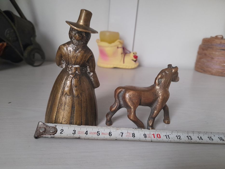 Газени фенери,бронзови звънче и кон,Картини,поднос