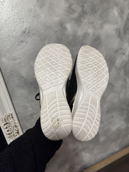 Pantofi sport dama Skechers noi