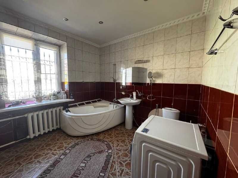 Продам 4к квартиру на Арбате