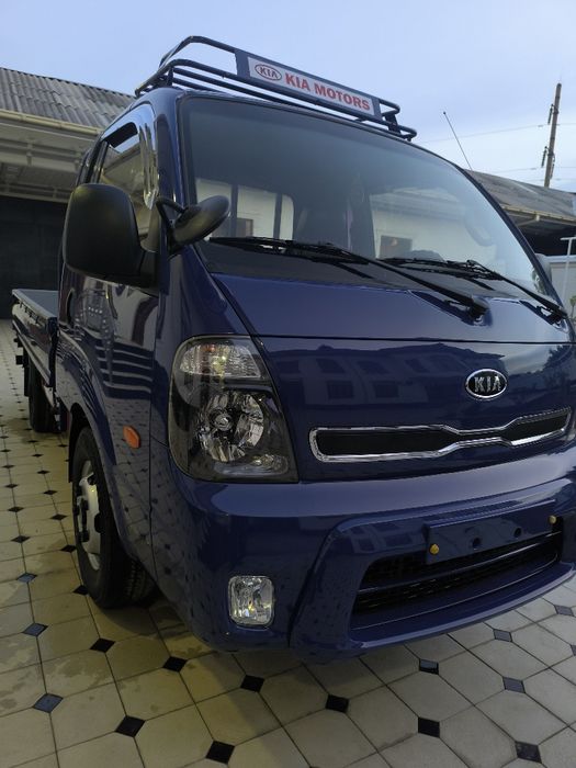 2012йил 1.200лик Киа бонго идеал состаянада сотилади.