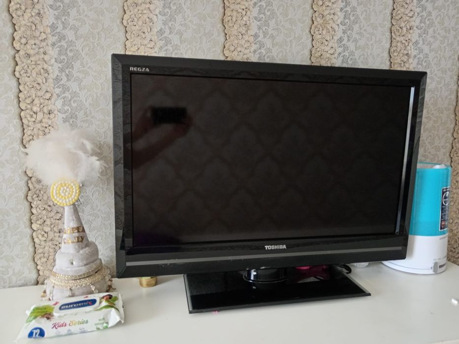 Продам телевизор