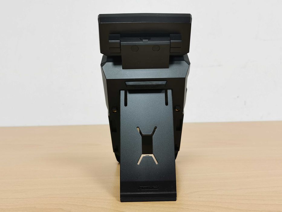 Asus OC Panel и стойка за монтаж