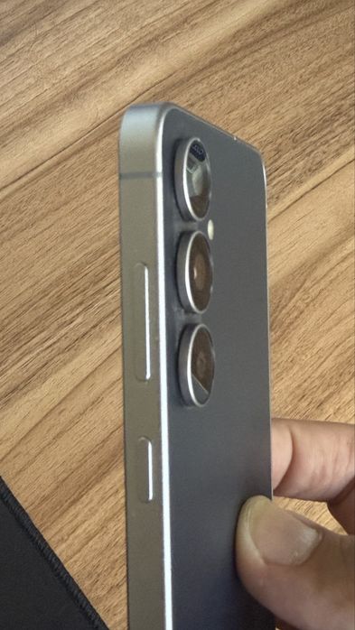 Samsung S25 fe sotiladi srochna
