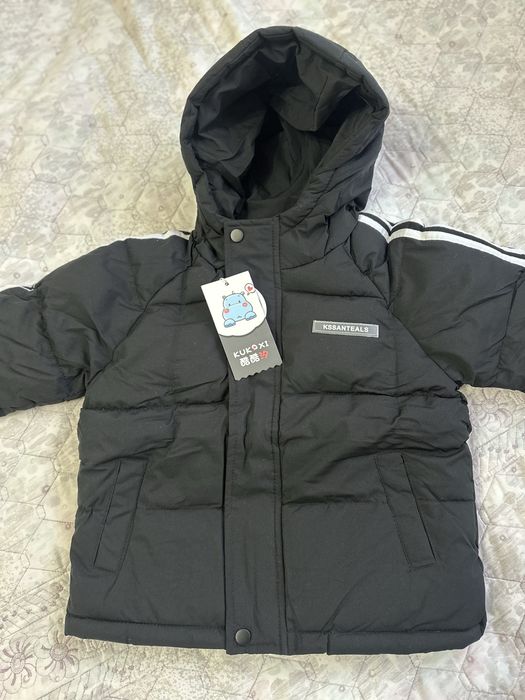 Теплая куртка на мальчка