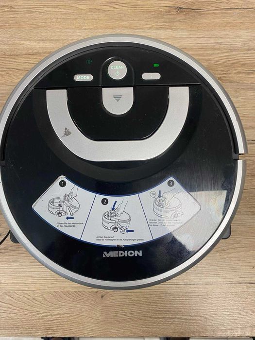 Прахосмукачка робот Medion MD18999, Почистване с вода втора употреба