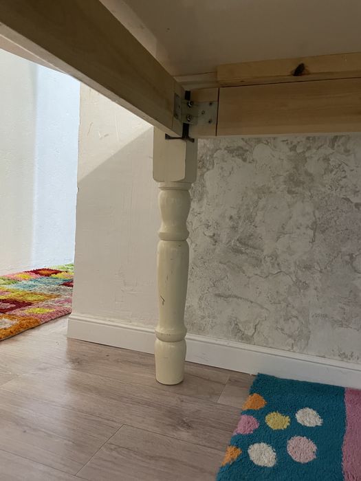 Продам стол