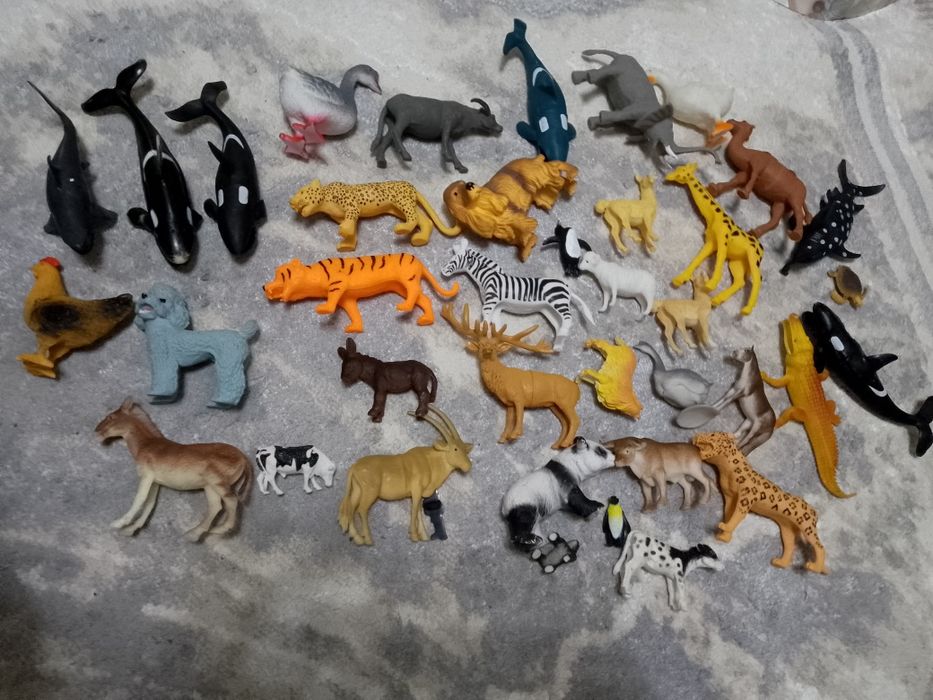 Игрушки фигурки животных