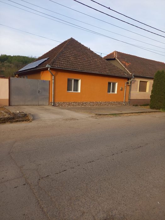 Vând casă Ioaniș jud. Bihor, com Finiș