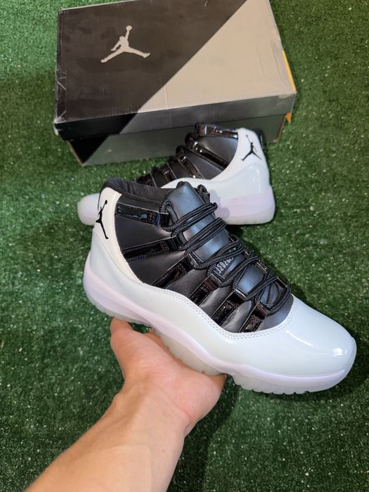Jordan 11 (40/41/42/43/44/45)