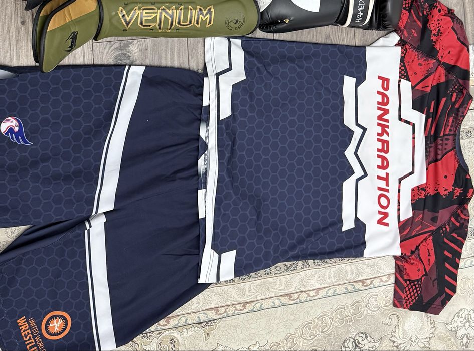 Продам рашгард  понкратион