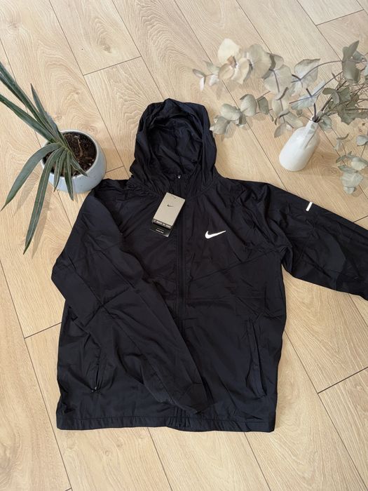 Nike Miller windbreaker