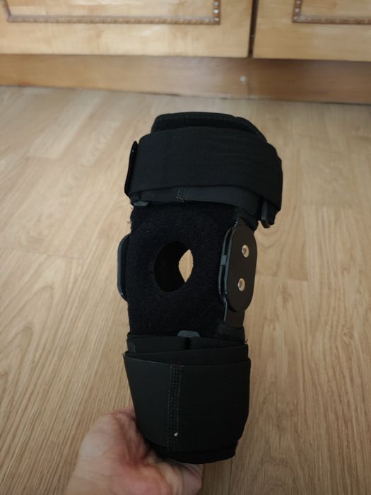 Orteza pentru genunchi