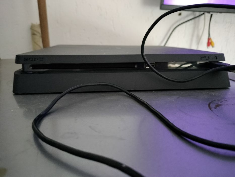 PS4 Slim 1 Terra hdd